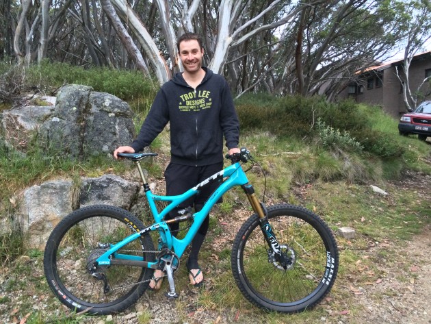 Professional mtb riders sale